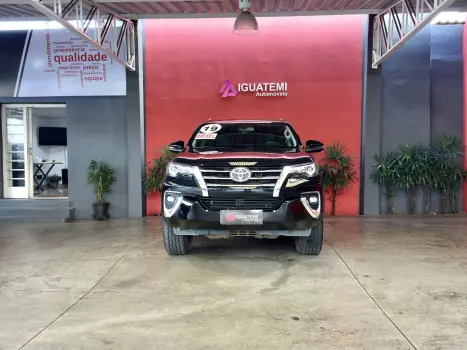 TOYOTA Hilux Caminhonete , Foto 3