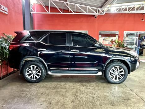 TOYOTA Hilux Caminhonete , Foto 6