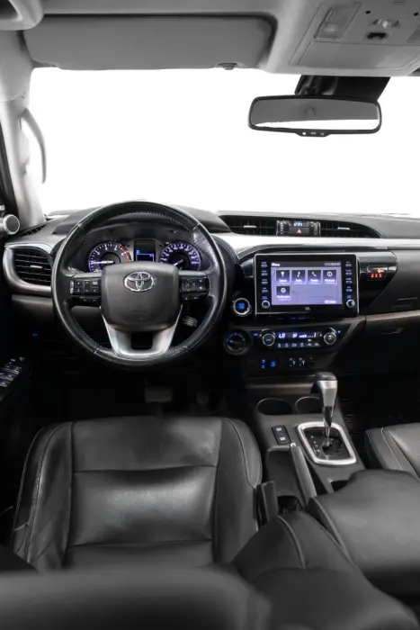 TOYOTA Hilux Caminhonete 2.8 16V SRX 50 ANOS 4X4 TURBO DIESEL CABINE DUPLA AUTOMTICO, Foto 7