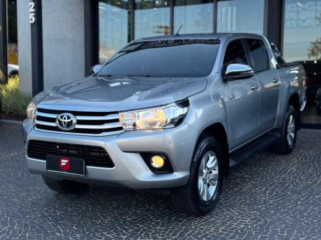 TOYOTA Hilux Caminhonete , Foto 2