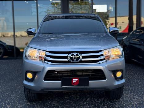 TOYOTA Hilux Caminhonete , Foto 4