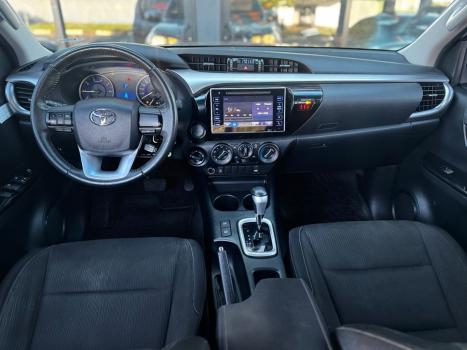 TOYOTA Hilux Caminhonete , Foto 12