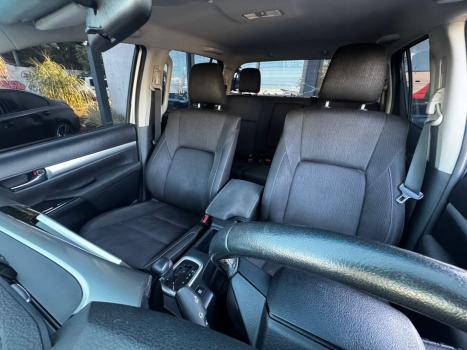 TOYOTA Hilux Caminhonete , Foto 14