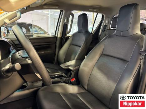 TOYOTA Hilux Caminhonete 2.8 16V 4P POWER PACK TURBO DIESEL 4X4 CABINE DUPLA, Foto 2