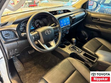 TOYOTA Hilux Caminhonete 2.8 16V 4P POWER PACK TURBO DIESEL 4X4 CABINE DUPLA, Foto 3