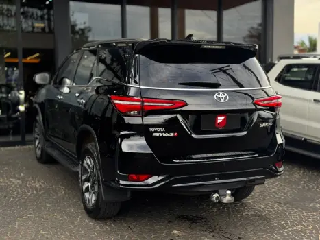 TOYOTA Hilux Caminhonete , Foto 7