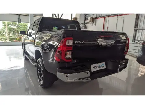 TOYOTA Hilux Caminhonete 2.8 16V SRX 4X4 TURBO DIESEL CABINE DUPLA AUTOM�TICO, Foto 7