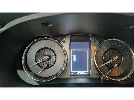 TOYOTA Hilux Caminhonete 2.8 16V SRX 4X4 TURBO DIESEL CABINE DUPLA AUTOM�TICO, Foto 11