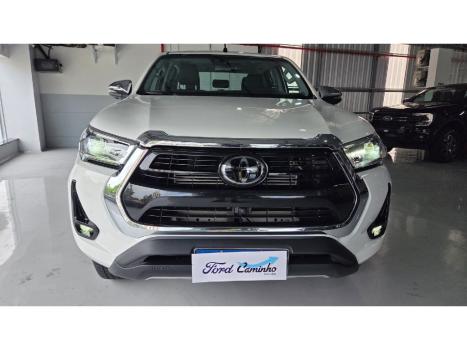 TOYOTA Hilux Caminhonete 2.8 16V SRX LIMITED 4X4 TURBO DIESEL CABINE DUPLA AUTOM�TICO, Foto 2
