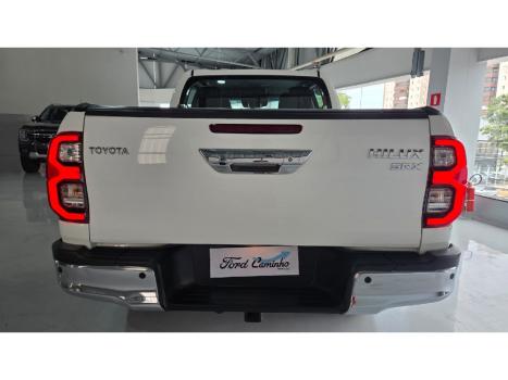 TOYOTA Hilux Caminhonete 2.8 16V SRX LIMITED 4X4 TURBO DIESEL CABINE DUPLA AUTOM�TICO, Foto 6