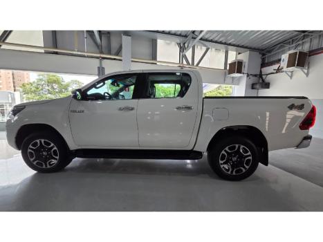 TOYOTA Hilux Caminhonete 2.8 16V SRX LIMITED 4X4 TURBO DIESEL CABINE DUPLA AUTOM�TICO, Foto 8