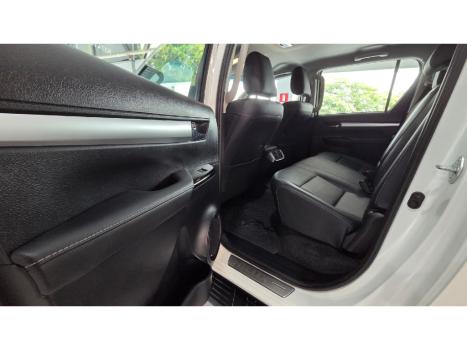 TOYOTA Hilux Caminhonete 2.8 16V SRX LIMITED 4X4 TURBO DIESEL CABINE DUPLA AUTOM�TICO, Foto 9