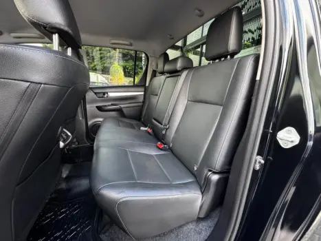 TOYOTA Hilux Caminhonete , Foto 12