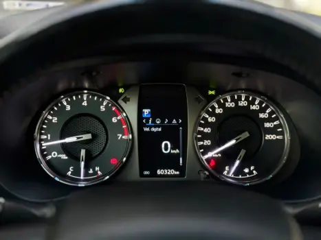 TOYOTA Hilux Caminhonete , Foto 13