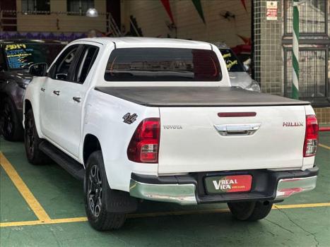 TOYOTA Hilux Caminhonete 2.8 16V 4P SR 4X4 DIESEL CABINE DUPLA AUTOM�TICO, Foto 8