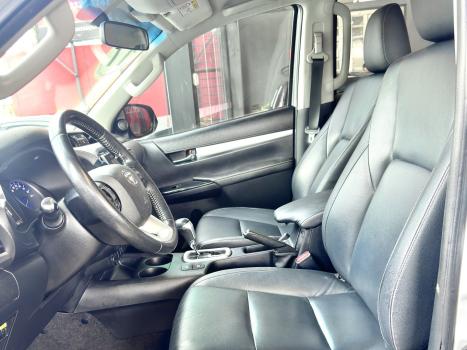 TOYOTA Hilux Caminhonete 2.7 16V 4P SRV FLEX CABINE DUPLA AUTOM�TICO, Foto 8