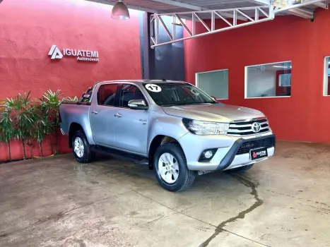 TOYOTA Hilux Caminhonete 2.7 16V 4P SRV FLEX CABINE DUPLA AUTOM�TICO, Foto 22