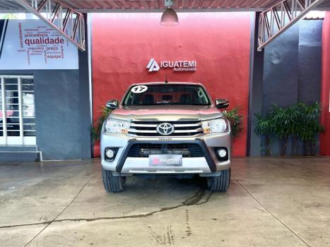 TOYOTA Hilux Caminhonete 2.7 16V 4P SRV FLEX CABINE DUPLA AUTOM�TICO, Foto 20