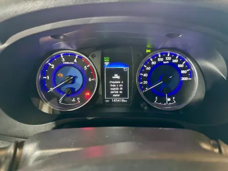 TOYOTA Hilux Caminhonete 2.8 16V SRV 4X4 DIESEL CABINE DUPLA AUTOM�TICO, Foto 4