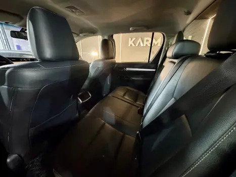 TOYOTA Hilux Caminhonete 2.8 16V SRV 4X4 DIESEL CABINE DUPLA AUTOM�TICO, Foto 7