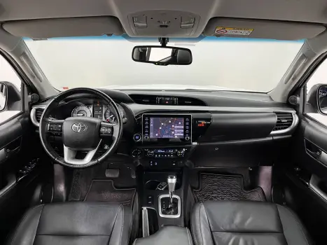 TOYOTA Hilux Caminhonete 2.8 16V SRV 4X4 DIESEL CABINE DUPLA AUTOM�TICO, Foto 6