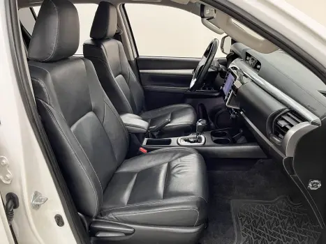 TOYOTA Hilux Caminhonete 2.8 16V SRV 4X4 DIESEL CABINE DUPLA AUTOM�TICO, Foto 7