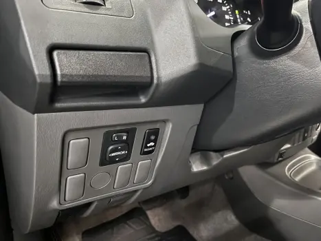 TOYOTA Hilux Caminhonete 2.7 16V 4P SR FLEX CABINE DUPLA AUTOM�TICO, Foto 12