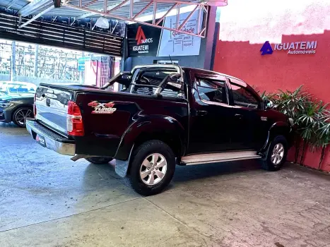 TOYOTA Hilux Caminhonete 3.0 16V 4P 4X4 SRV TURBO DIESEL, Foto 2