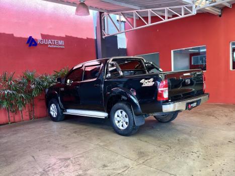 TOYOTA Hilux Caminhonete 3.0 16V 4P 4X4 SRV TURBO DIESEL, Foto 4