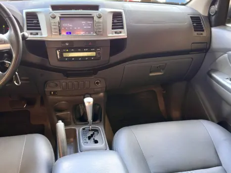 TOYOTA Hilux Caminhonete 3.0 16V 4P 4X4 SRV TURBO DIESEL, Foto 15