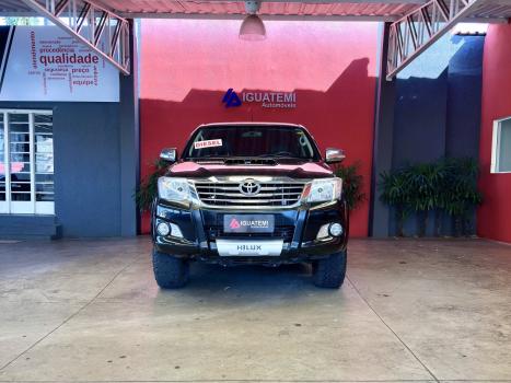 TOYOTA Hilux Caminhonete 2.7 16V 4P SRV FLEX 4X4  CABINE DUPLA AUTOM�TICO, Foto 3