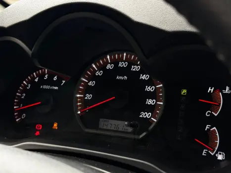 TOYOTA Hilux Caminhonete 2.7 16V 4P SRV FLEX 4X4  CABINE DUPLA AUTOM�TICO, Foto 10