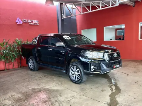 TOYOTA Hilux Caminhonete 2.7 16V 4P SRV FLEX 4X4  CABINE DUPLA AUTOM�TICO, Foto 4