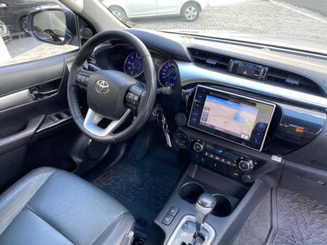 TOYOTA Hilux Caminhonete 2.8 16V SRV 4X4 DIESEL CABINE DUPLA AUTOM�TICO, Foto 7