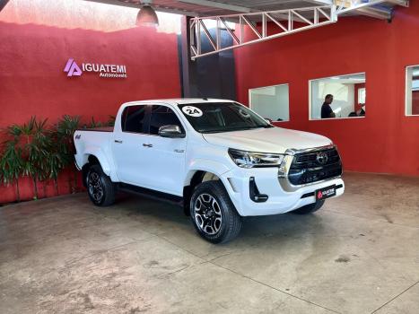 TOYOTA Hilux Caminhonete 2.8 16V SRX 4X4 TURBO DIESEL CABINE DUPLA AUTOM�TICO, Foto 7