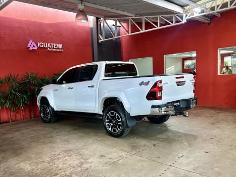 TOYOTA Hilux Caminhonete 2.8 16V SRV 4X4 DIESEL CABINE DUPLA AUTOM�TICO, Foto 6