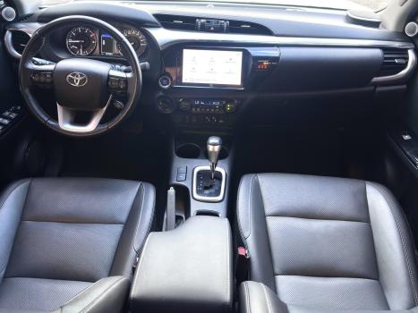 TOYOTA Hilux Caminhonete 2.8 16V SRV 4X4 DIESEL CABINE DUPLA AUTOM�TICO, Foto 21