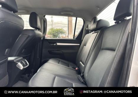 TOYOTA Hilux Caminhonete 2.8 16V SRX 4X4 TURBO DIESEL CABINE DUPLA AUTOM�TICO, Foto 8