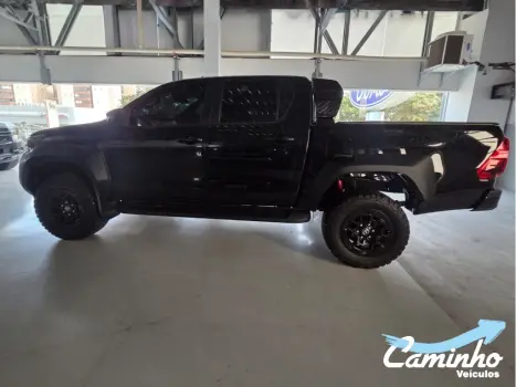 TOYOTA Hilux Caminhonete 2.8 16V GR SPORT 4X4 TURBO DIESEL CABINE DUPLA AUTOM�TICO, Foto 8