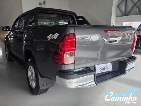 TOYOTA Hilux Caminhonete 2.7 16V 4P SRV FLEX 4X4  CABINE DUPLA AUTOM�TICO, Foto 6