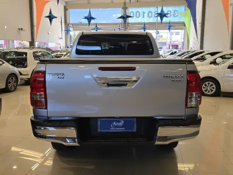 TOYOTA Hilux Caminhonete 2.7 16V 4P SR AUTOM�TICO, Foto 5