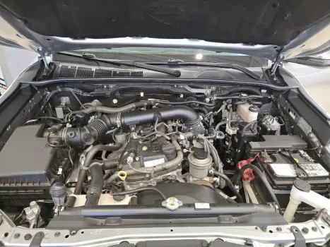 TOYOTA Hilux Caminhonete 2.7 16V 4P SR AUTOM�TICO, Foto 18