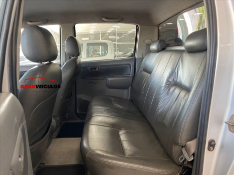 TOYOTA Hilux Caminhonete 3.0 4P 4X4 DIESEL CABINE DUPLA, Foto 11