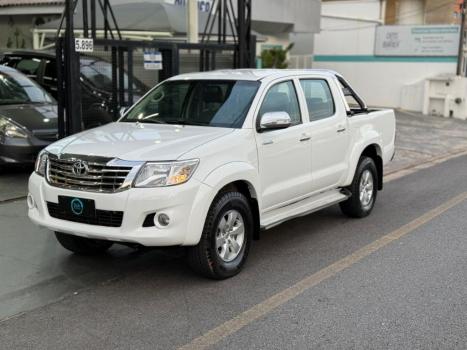 TOYOTA Hilux Caminhonete 2.7 16V 4P SRV FLEX 4X4  CABINE DUPLA AUTOM�TICO, Foto 1