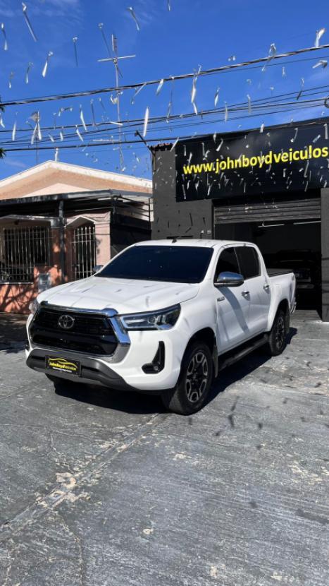 TOYOTA Hilux Caminhonete 2.8 16V SRX 4X4 DIESEL CABINE DUPLA AUTOM�TICO, Foto 3