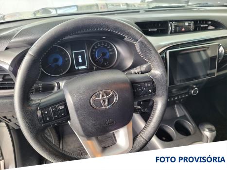 TOYOTA Hilux Caminhonete 2.8 16V SRV 4X4 DIESEL CABINE DUPLA AUTOM�TICO, Foto 5