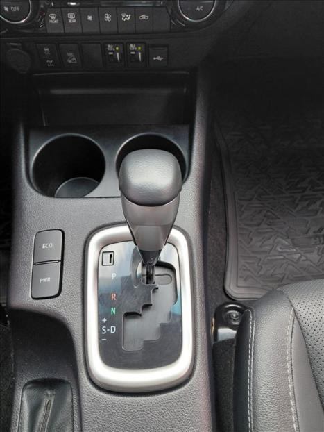 TOYOTA Hilux Caminhonete 2.8 16V SRX PLUS 4X4 TURBO DIESEL CABINE DUPLA AUTOM�TICO, Foto 11