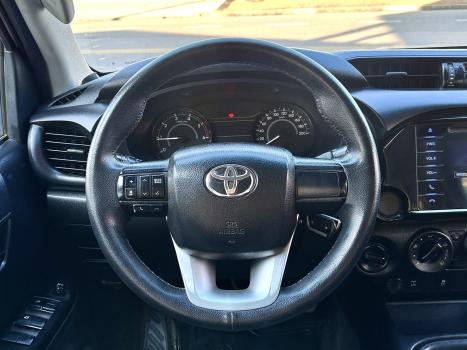TOYOTA Hilux Caminhonete 2.8 16V 4P POWER PACK TURBO DIESEL 4X4 CABINE DUPLA, Foto 7
