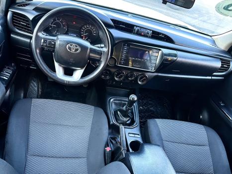 TOYOTA Hilux Caminhonete 2.8 16V 4P POWER PACK TURBO DIESEL 4X4 CABINE DUPLA, Foto 13