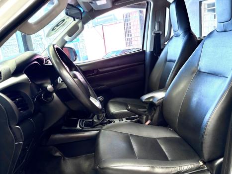 TOYOTA Hilux Caminhonete , Foto 9